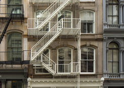 
                                	        494 Broadway : 494 Broadway|SoHo
                                    