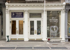 
                                	        494 Broadway : 494 Broadway|SoHo
                                    