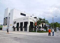 
                                	        3925 North Miami Avenue: Miami, Florida - 3925 North Miami Avenue
                                    