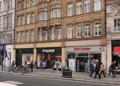 
                                	        105-109 Oxford Street: 105-109 Oxford St. | London, UK
                                    